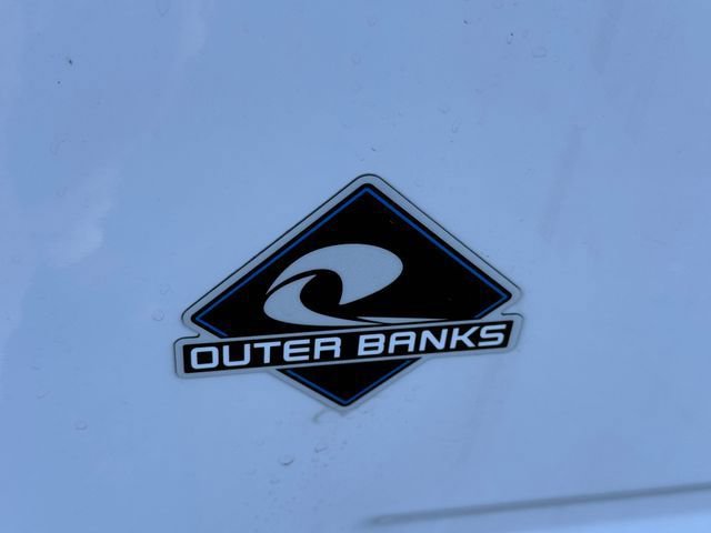 Certified 2025 Ford Bronco Sport Outer Banks w/ Outer Banks Tech Package+ AWD/4WD image 17