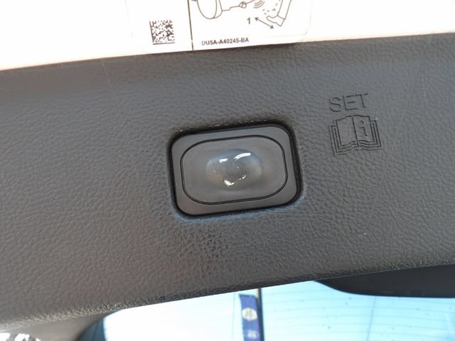 Certified 2019 Ford Edge SEL w/ Equipment Group 201A FWD image 31