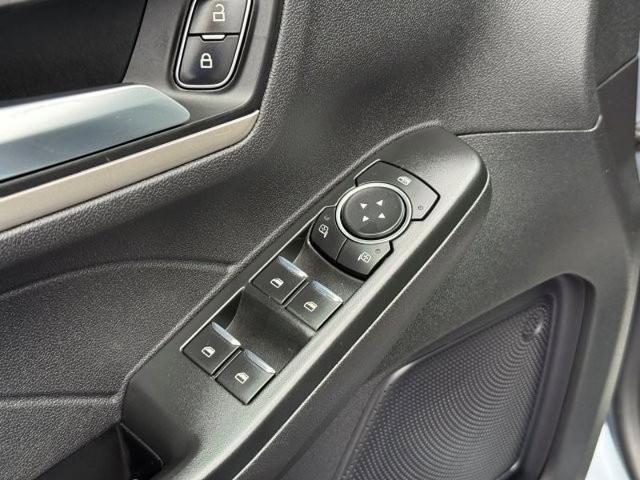 Certified 2022 Ford Escape SEL image 11