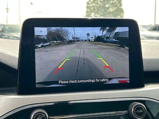 Certified 2022 Ford Escape SE w/ SE Sport Appearance Package image 18