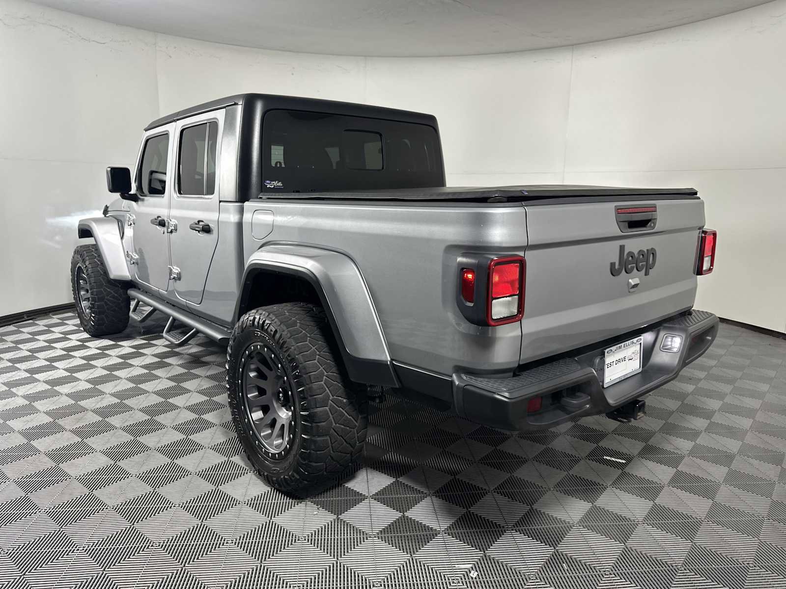 Used 2020 Jeep Gladiator Sport w/ Quick Order Package 24S image 4