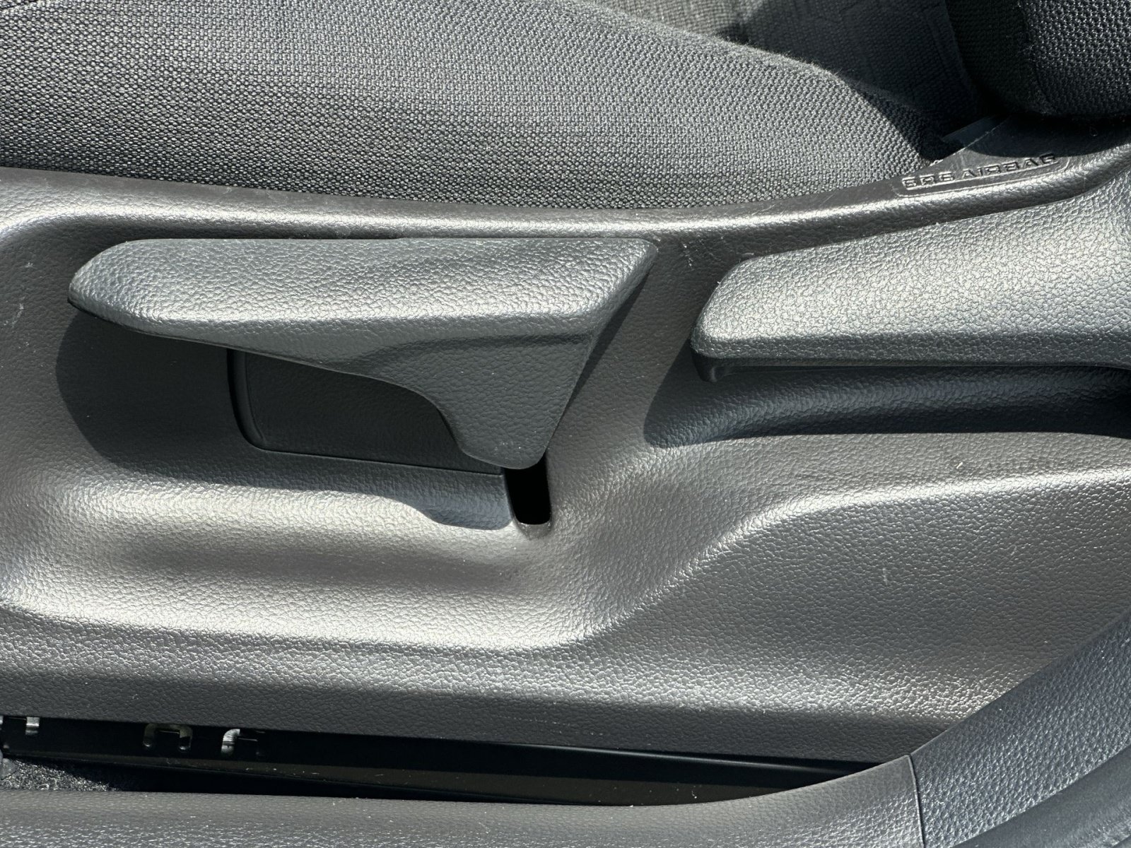 Used 2022 Toyota Corolla SE FWD image 15