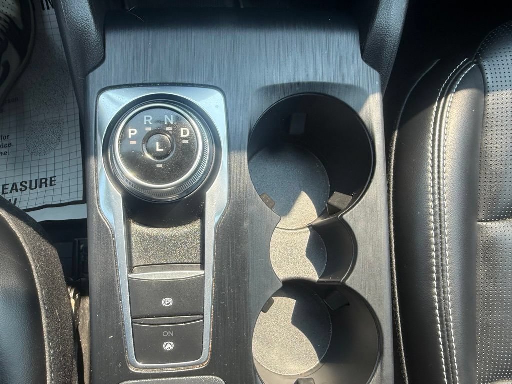 Certified 2024 Ford Escape Platinum AWD/4WD image 31