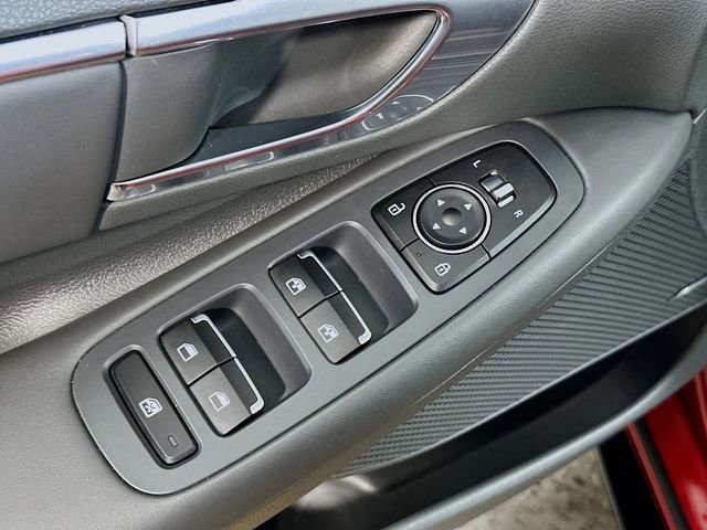 Used 2023 Hyundai Sonata SEL Plus image 17