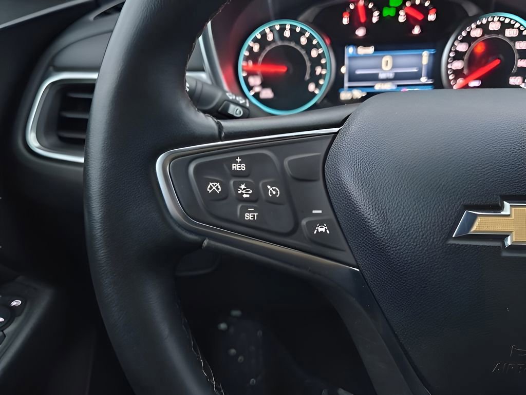 Used 2024 Chevrolet Equinox LT image 16