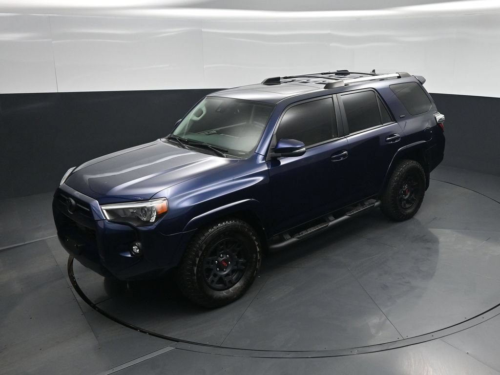 Used 2023 Toyota 4Runner SR5 Premium w/ Moonroof Package RWD image 38