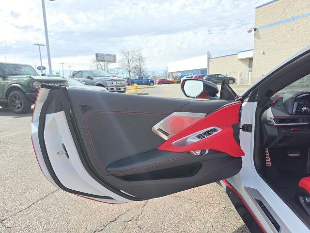 Used 2023 Chevrolet Corvette Stingray w/ Z51 Performance Package image 24