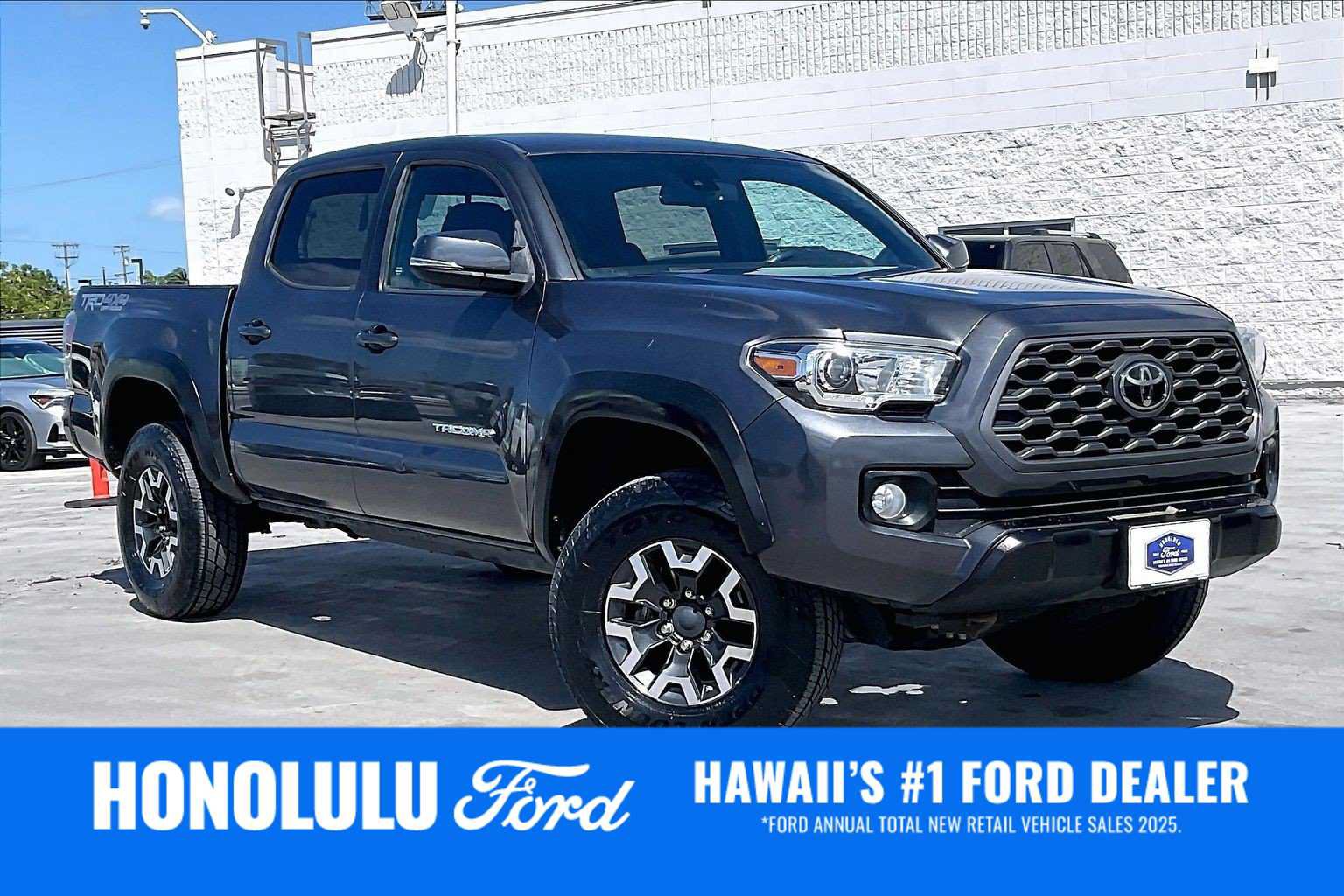Used 2020 Toyota Tacoma TRD Off-Road w/ Technology Package AWD/4WD image 21