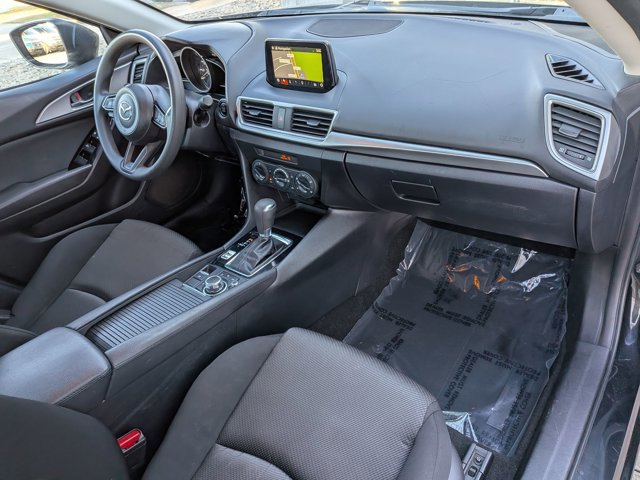 Used 2018 MAZDA MAZDA3 Sport image 39