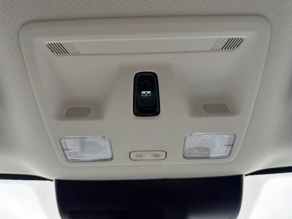 Certified 2024 Ford Maverick XLT w/ XLT Luxury Package image 27