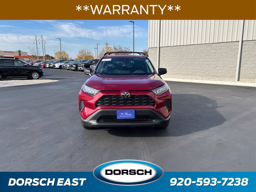 Used 2021 Toyota RAV4 LE AWD/4WD image 2