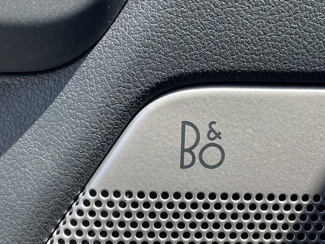 Certified 2023 Ford F150 Lariat w/ Equipment Group 502A High image 14