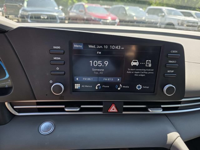 Used 2025 Hyundai Elantra Sport FWD image 35