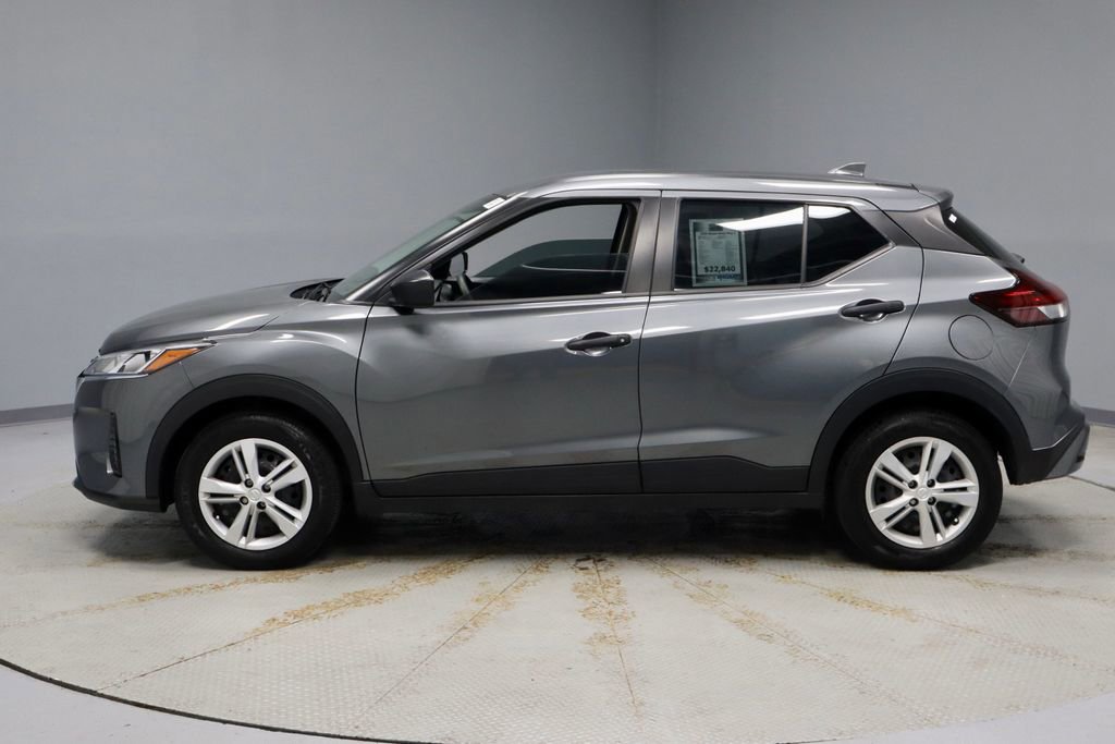 Used 2025 Nissan Kicks Play S image 8