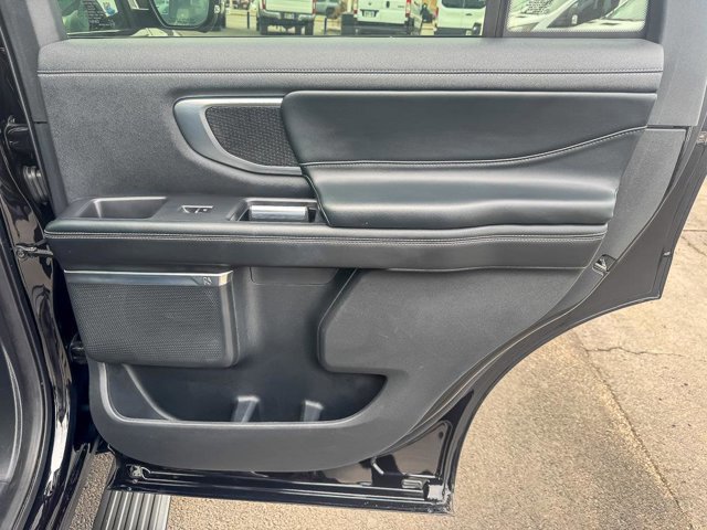 Certified 2025 Ford Expedition Platinum w/ Stealth Appearance Package image 34