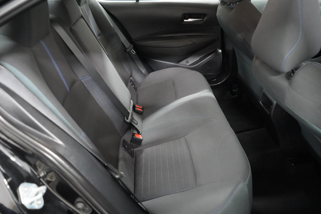 Used 2020 Toyota Corolla SE w/ SE Premium Package FWD image 22