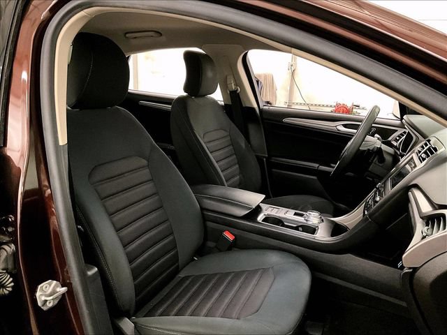 Certified 2019 Ford Fusion SE FWD image 7