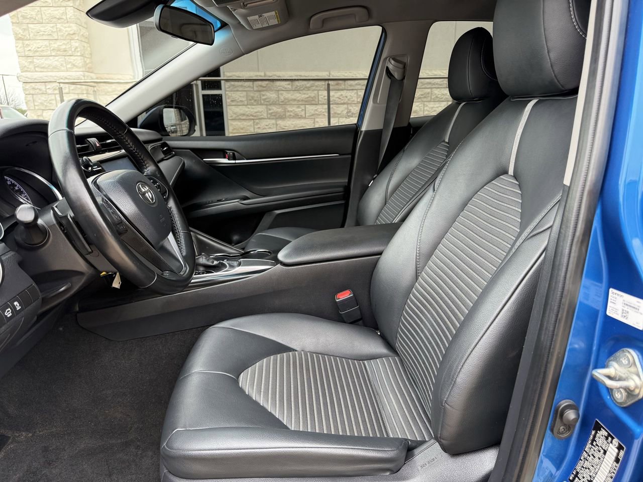 Used 2019 Toyota Camry SE image 23