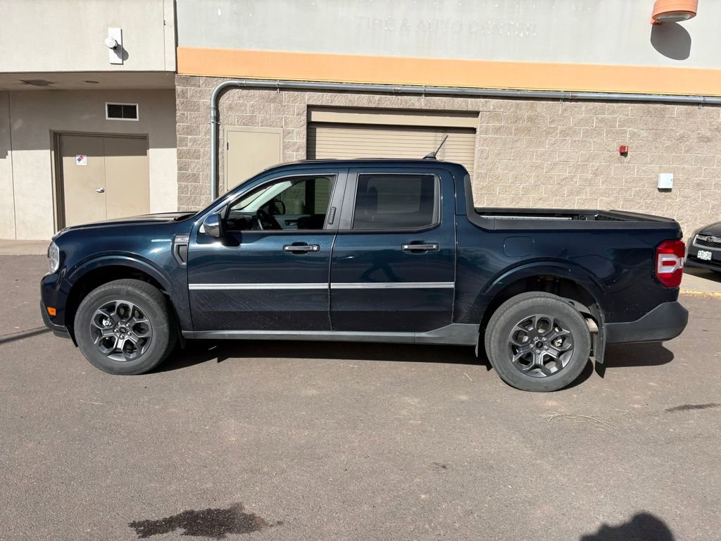 Certified 2022 Ford Maverick XLT w/ XLT Luxury Package image 4