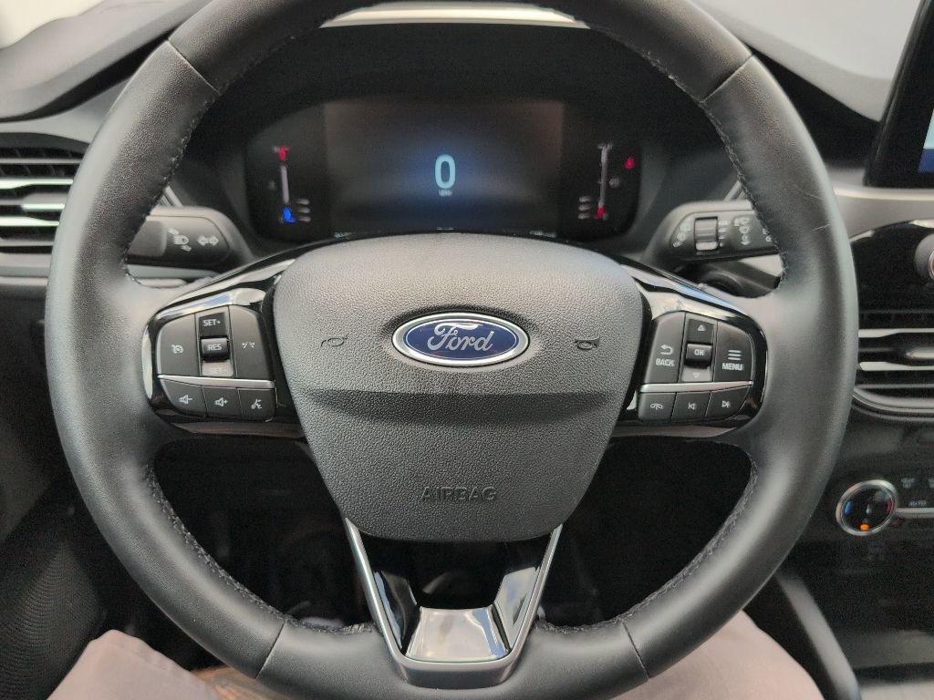 Certified 2023 Ford Escape Active w/ Cold Weather Package FWD image 16