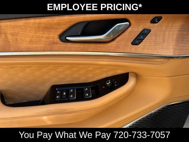 Used 2023 Jeep Grand Cherokee Summit AWD/4WD image 12