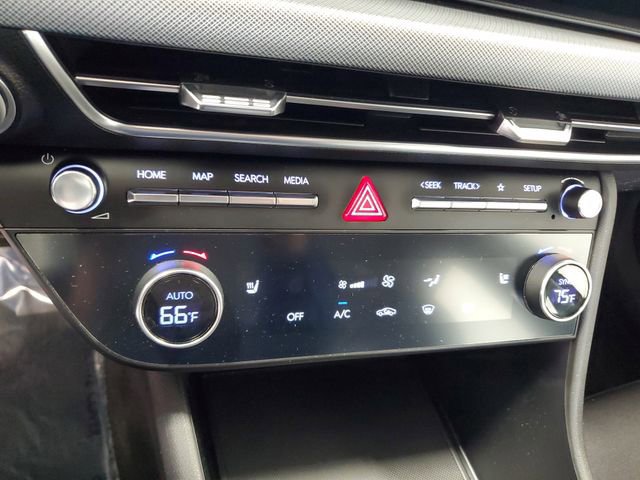Used 2025 Hyundai Sonata SEL FWD image 23