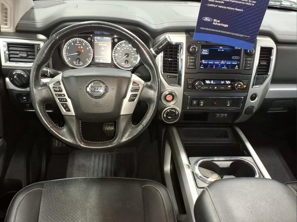 Used 2019 Nissan Titan PRO-4X AWD/4WD image 7