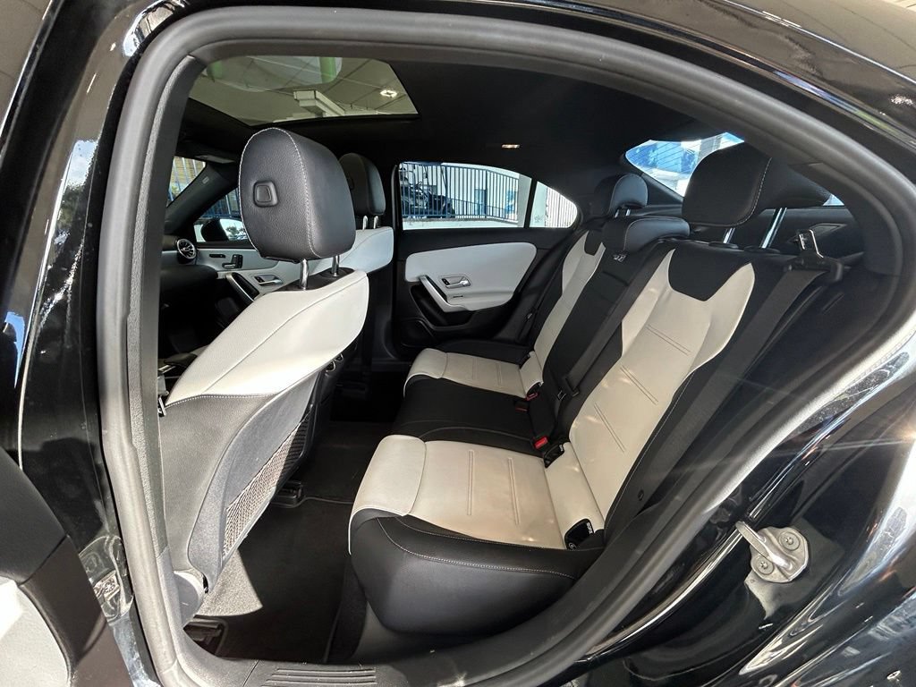 Used 2020 Mercedes-Benz A 220 image 31