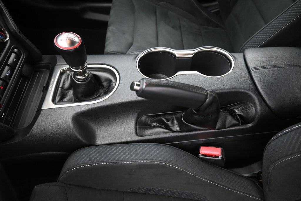 Certified 2017 Ford Mustang Shelby GT350 RWD image 19
