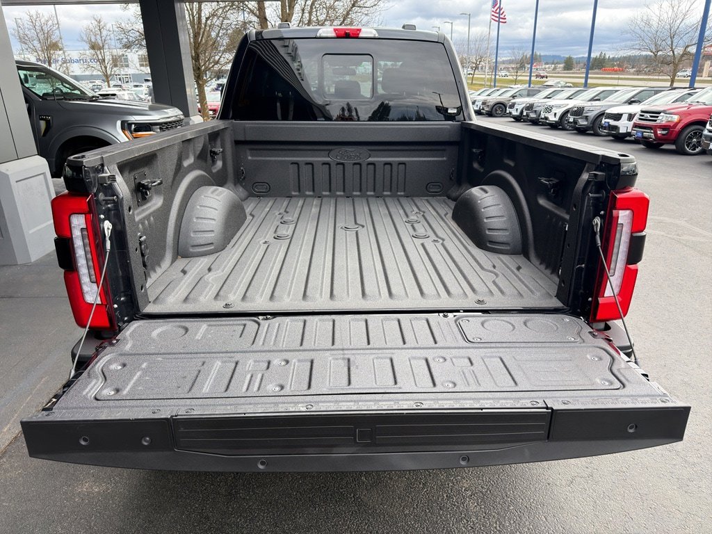 Certified 2024 Ford F350 Limited w/ FX4 Off-Road Package AWD/4WD image 17