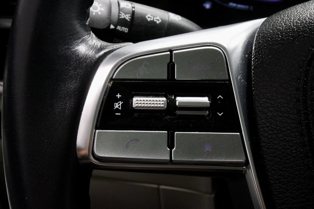 Used 2024 Kia Telluride S AWD/4WD image 28