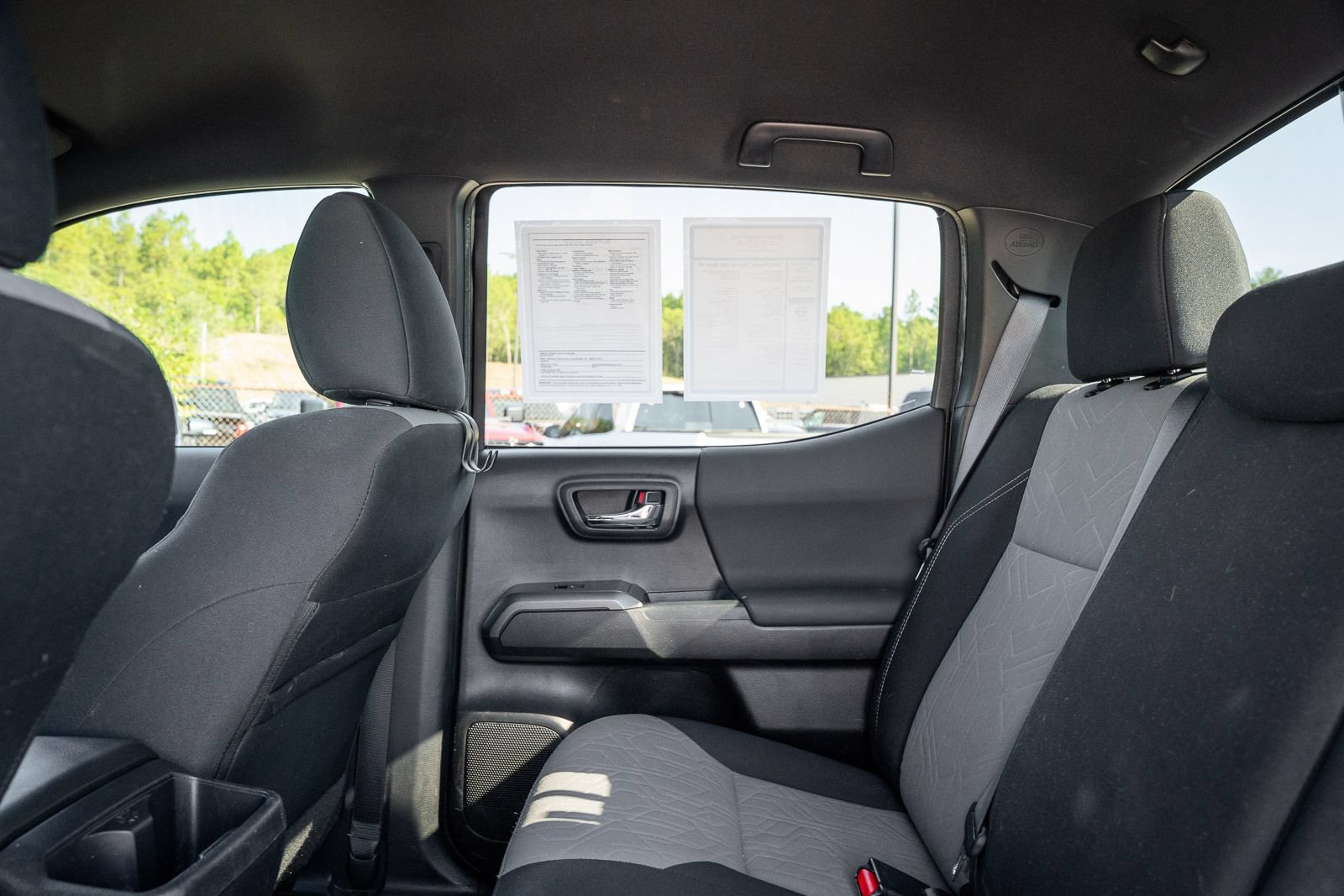 Used 2022 Toyota Tacoma TRD Sport w/ Technology Package RWD image 26