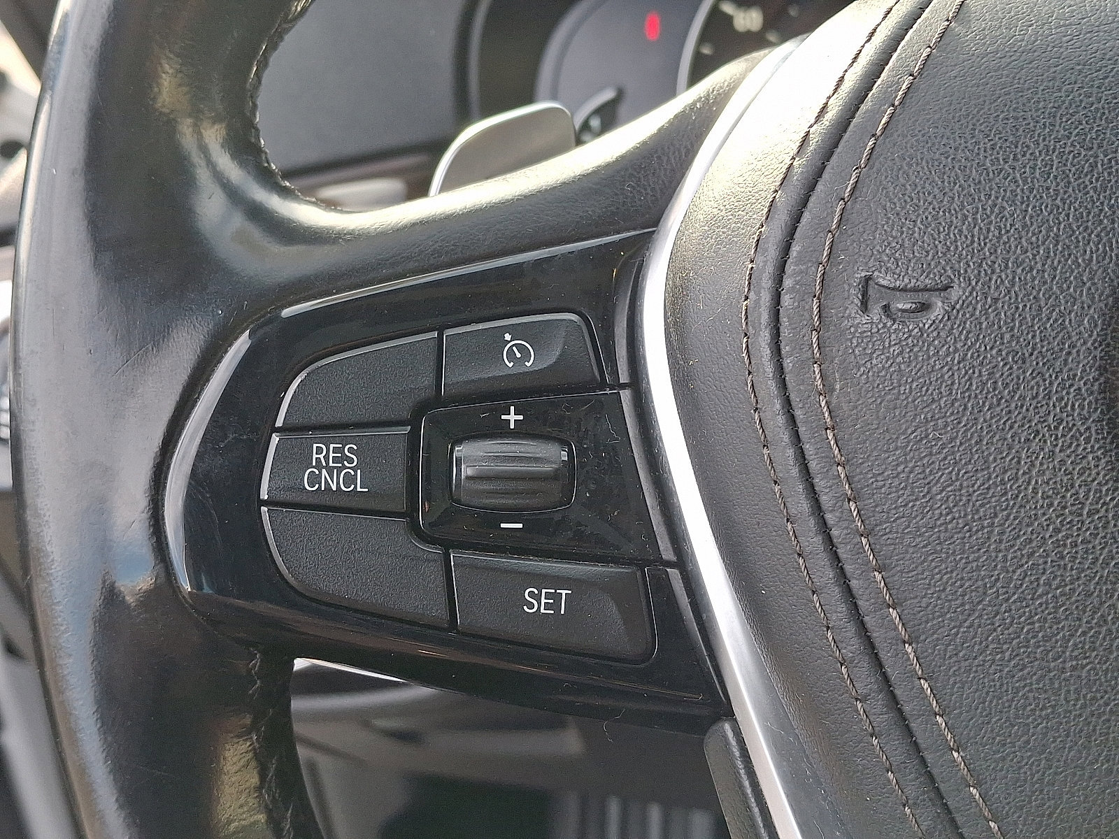 Used 2019 BMW 530i xDrive w/ Convenience Package image 21