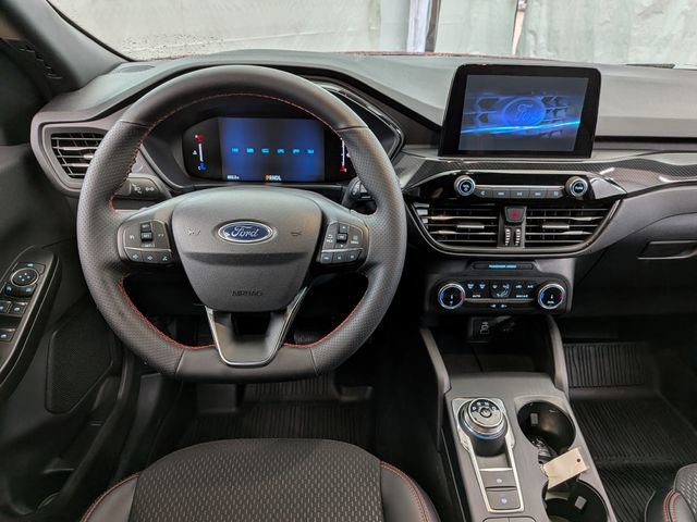 Certified 2025 Ford Escape ST-Line w/ Equipment Group 301A image 16