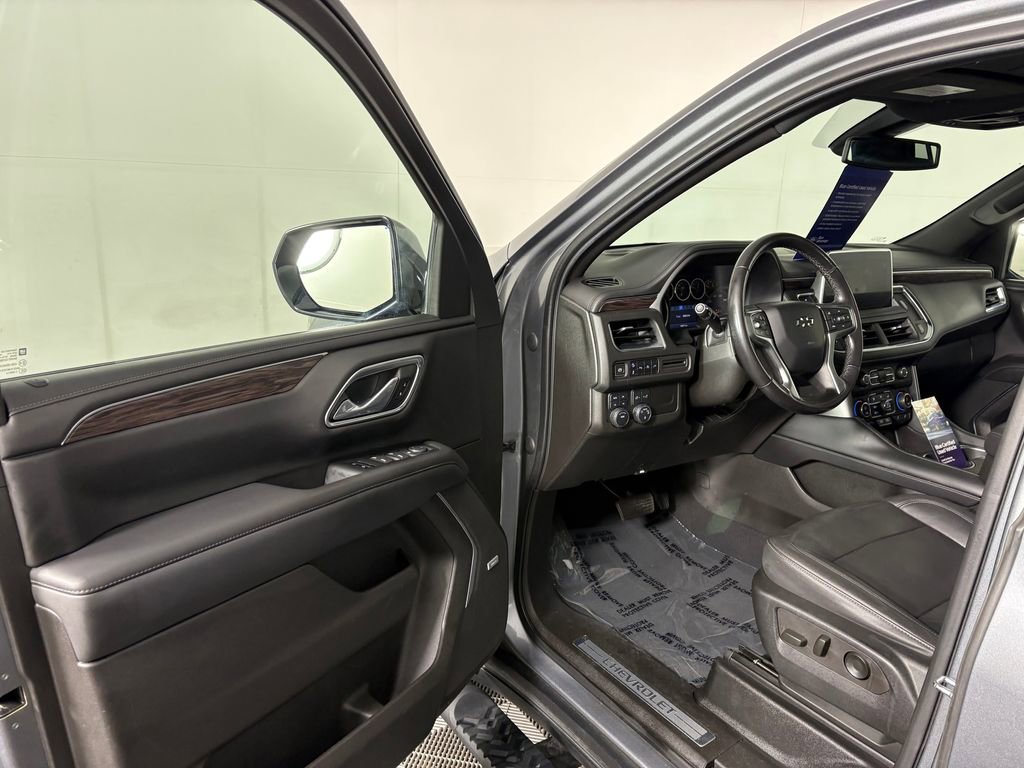 Used 2021 Chevrolet Tahoe Z71 AWD/4WD image 12