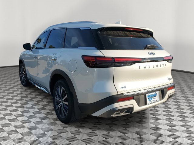 Used 2023 INFINITI QX60 Sensory w/ Cargo Package image 3