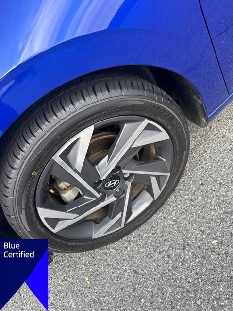 Used 2025 Hyundai Elantra SEL FWD image 9