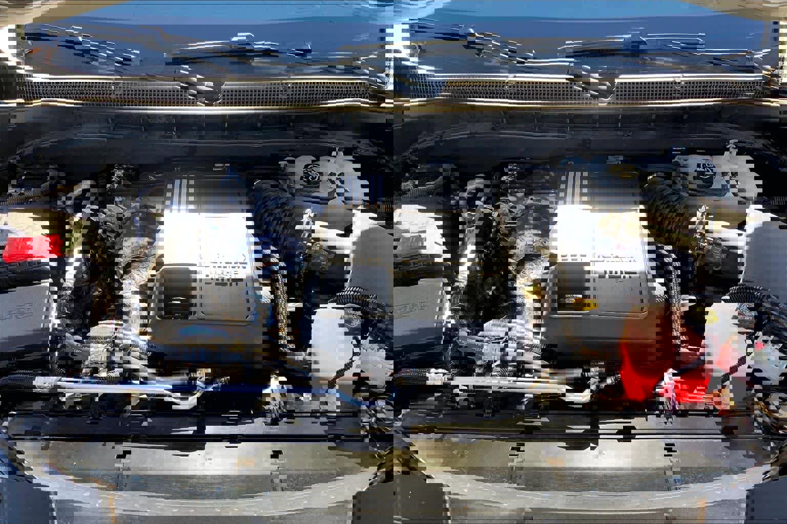 Used 2023 Chevrolet Suburban LT w/ Luxury Package image 31