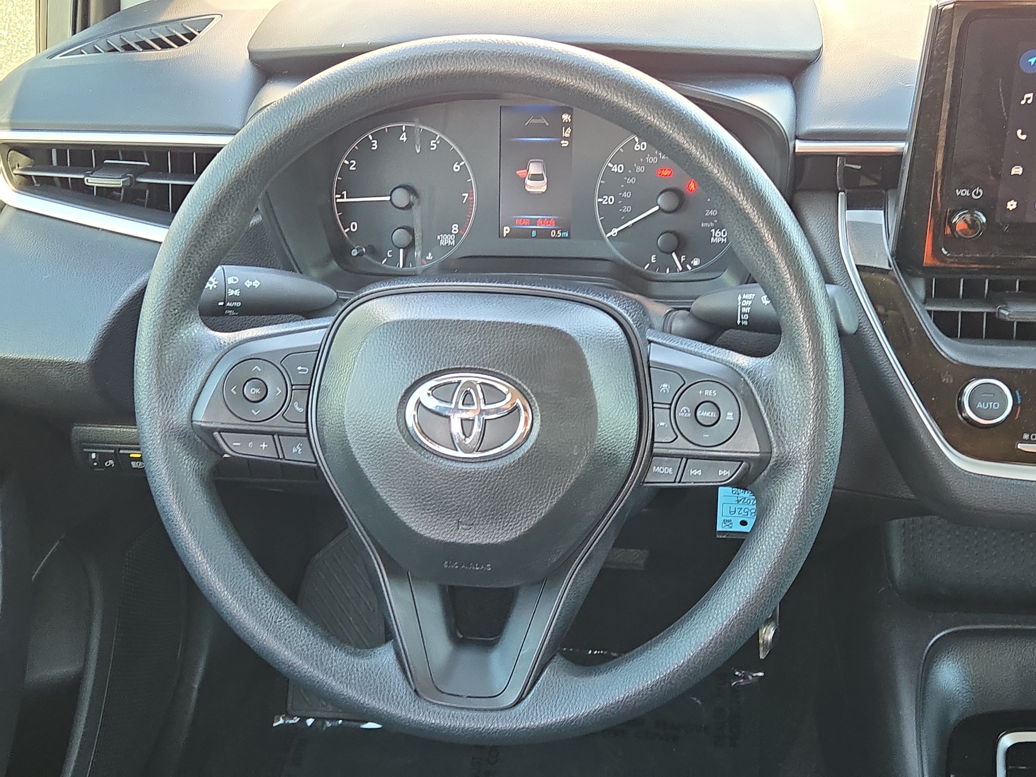 Used 2024 Toyota Corolla LE FWD image 17