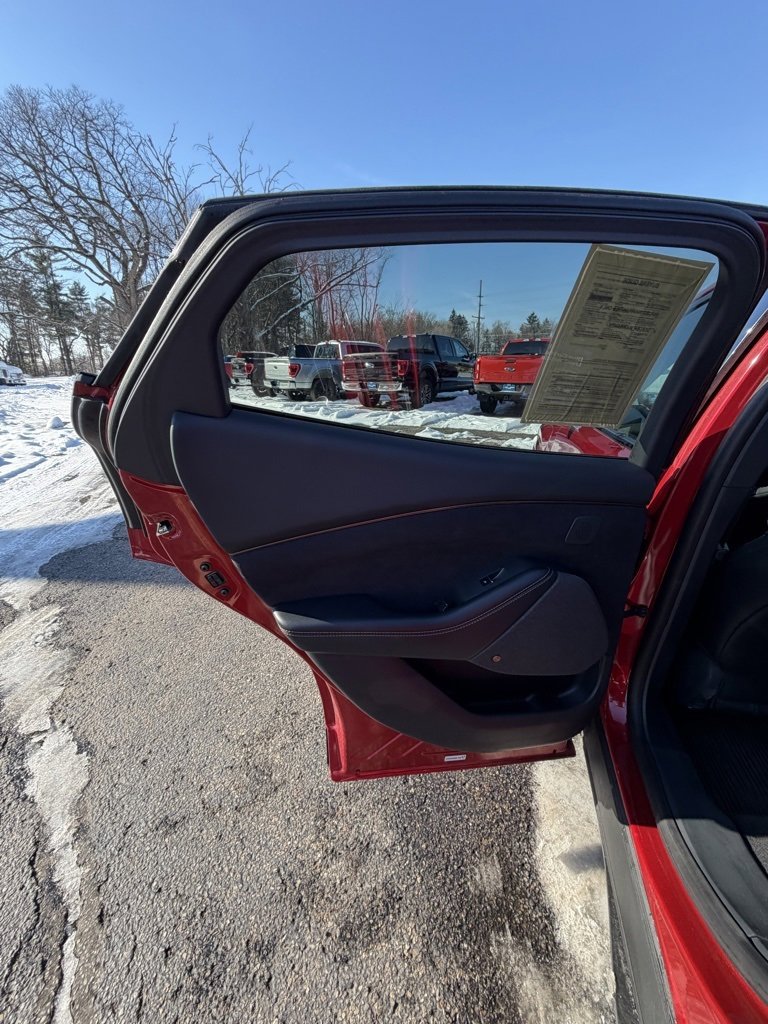 Certified 2022 Ford Mustang Mach-E GT image 11