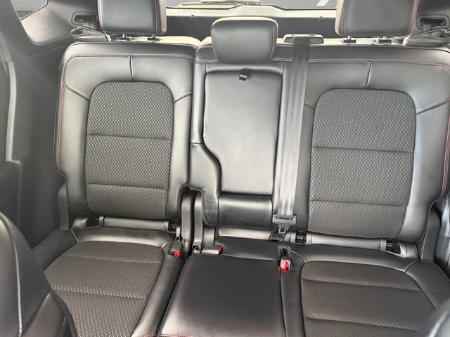 Certified 2025 Ford Escape ST-Line FWD image 23