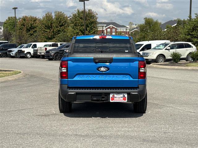 Certified 2025 Ford Maverick Lariat AWD/4WD image 6