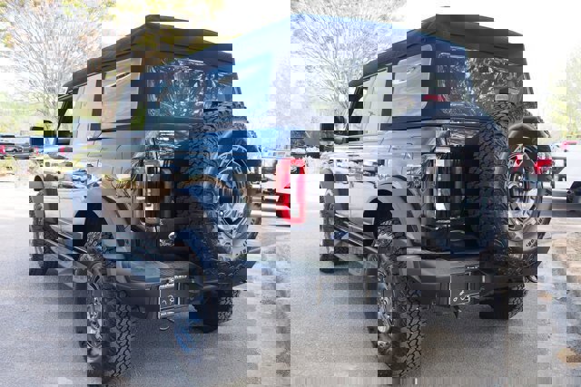 Certified 2025 Ford Bronco Badlands image 3