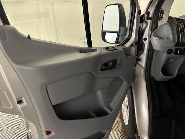 Certified 2017 Ford Transit 350 XLT RWD image 17