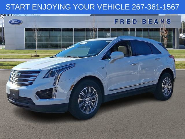 Used 2017 Cadillac XT5 Luxury w/ Driver Awareness Package image 4