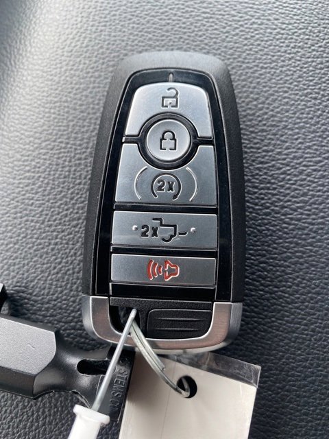 Certified 2022 Ford F150 XLT w/ Equipment Group 302A High image 27