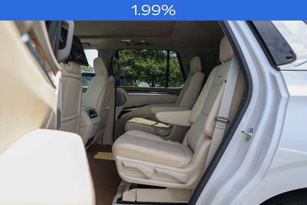 Used 2025 Cadillac Escalade Premium Luxury Platinum AWD/4WD image 36