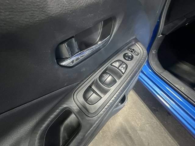 Used 2024 Nissan Versa SV FWD image 19