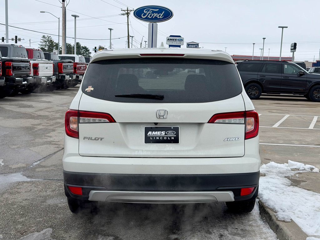 Used 2019 Honda Pilot EX image 4