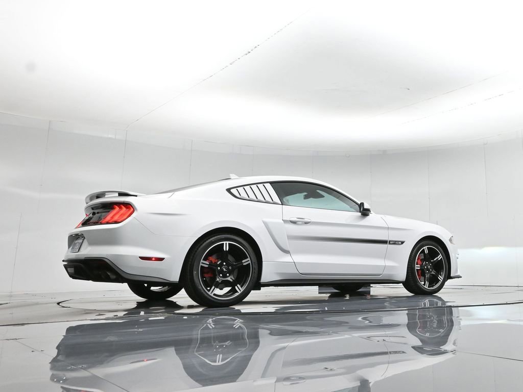 Certified 2021 Ford Mustang GT Premium w/ Equipment Group 401A image 16